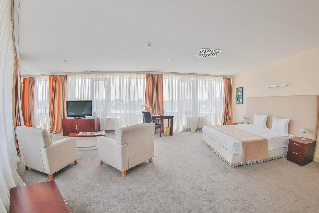 Arena Hotel Kur Mingəçevir Buitenkant foto
